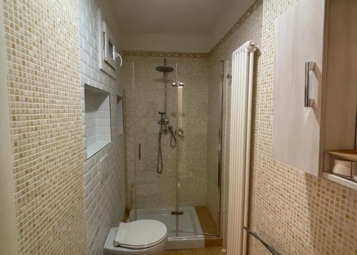 Sottosopra - In Centro A Piedi *